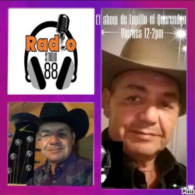 PRESENTADOR DE RADIO